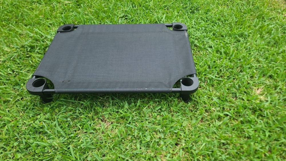 Eleveded Pet Bed For Small Ir Medium Pets , 30 X 22 X 5H 