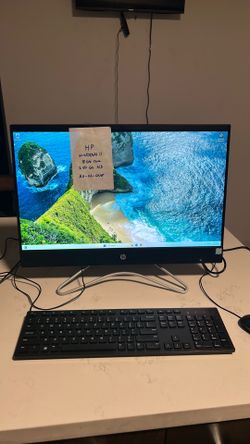 HP Computer with mouse and keyboard