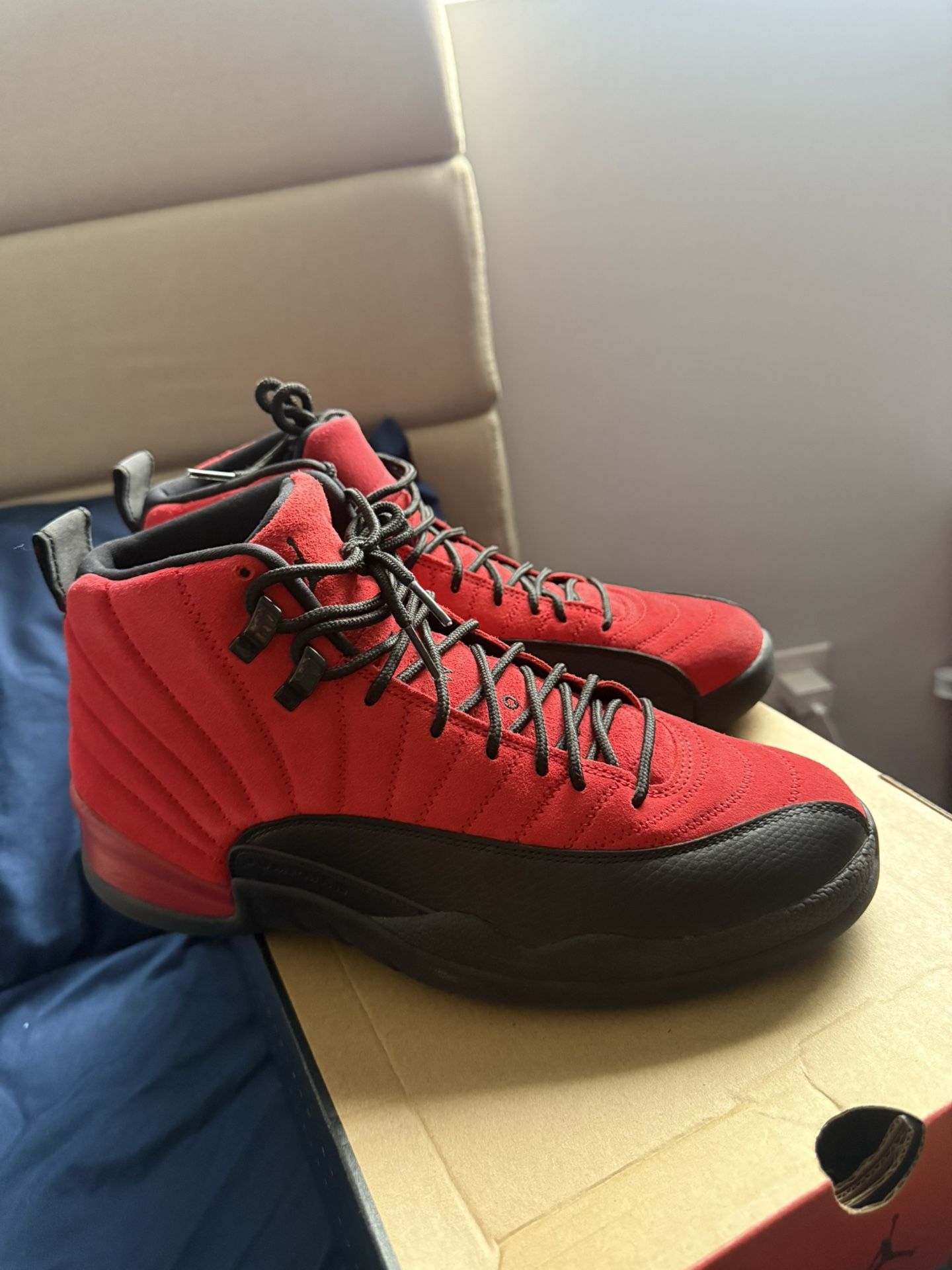 Jordan 12 Retro Size 10