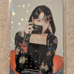 LE SSERAFIM ANTIFRAGILE Photocard Non-Sport Trading Card Standard Size