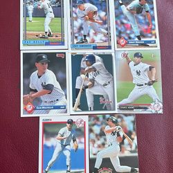 Lot of 8 New York Yankee MLB baseball Cards