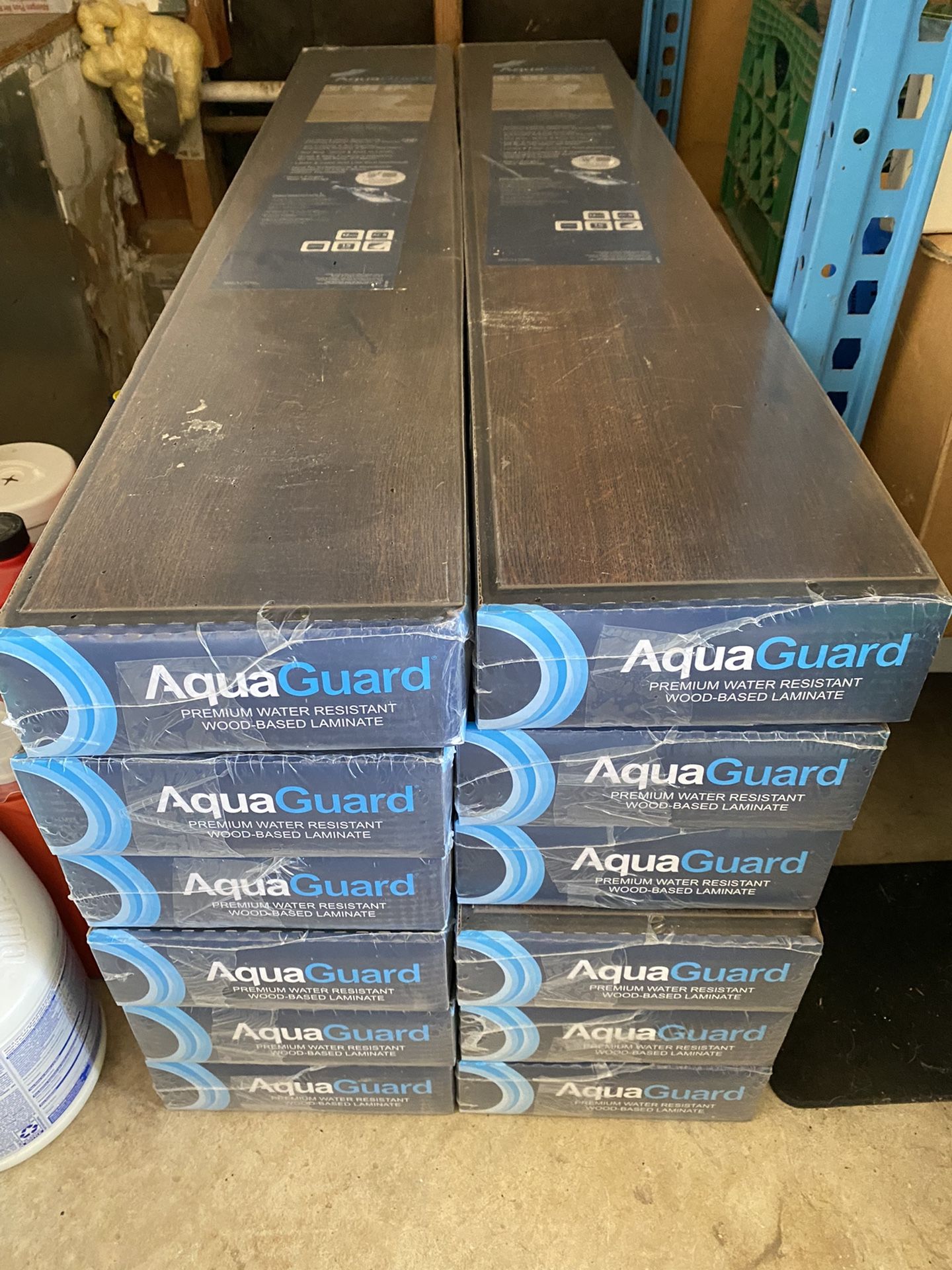 Coco AquaGuard Laminate Flooring, 180 sq ft.