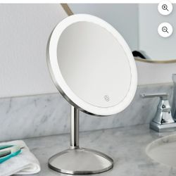Led Make Up Mirror 