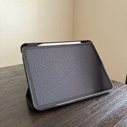iPad 10th generation 64GB storage + USB-C Apple Pen