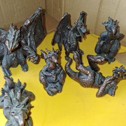 6 Dragon Figures 