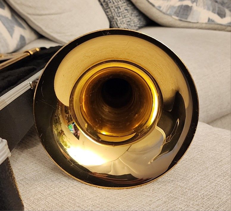 Trombone Standard Yamaha Lacquer - Used ($800)