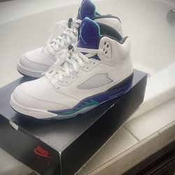 Jordan 5 Retro Grape 