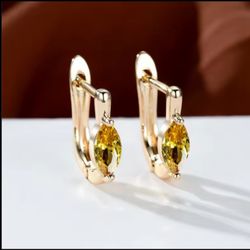 Beautiful Yellow Gold Plated Earrings 
