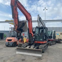Kubota 19k Mini Excavator **Thumb**