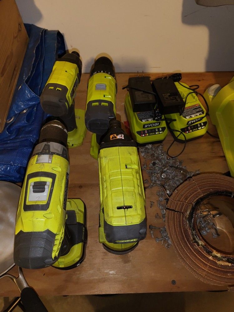Ryobi Drill Set