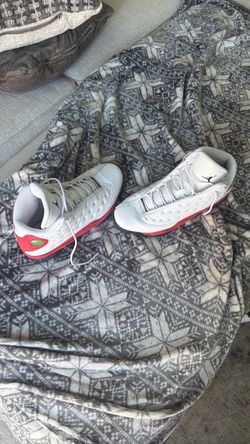 Jordan 13 - Cherry  ( Sz 11 Men’s ) Like New!