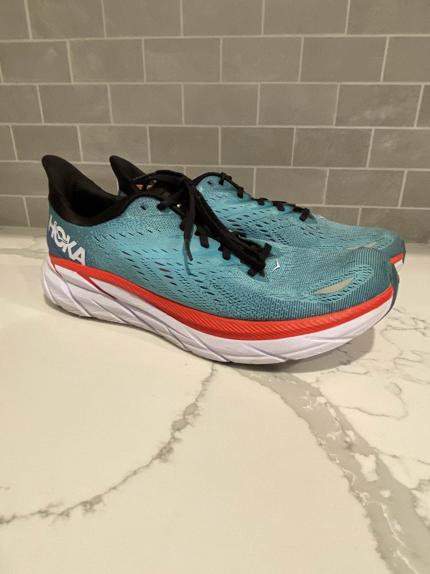 Hoka One Men's Clifton 8 Running Shoes
