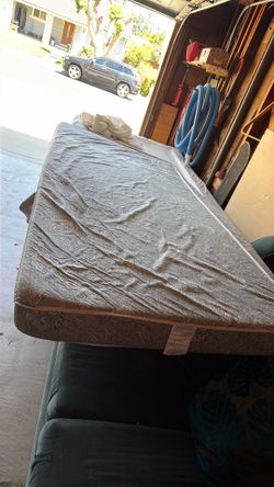 Twin foam mattress
