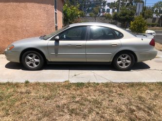 Ford Taurus