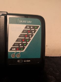 Li-ion   Batteries Charger