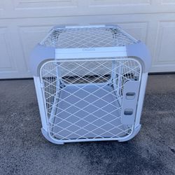 DIGGS Evolv dog crate small