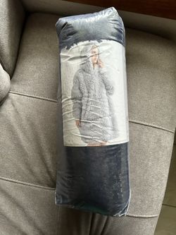 Wearable Blanket Hoodie Color Black-NEW