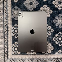 ipad pro 11 inch (M4) 2024