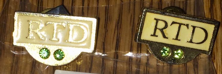 2 Vintage Collectible Pin: RTD Double Green Jewel Award Design