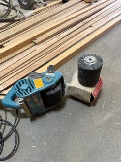 Wire brush machine