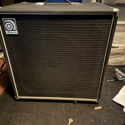 Ampeg Bass Amp