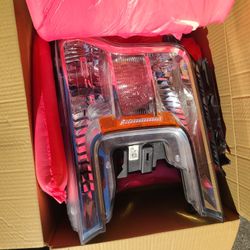 2019 FORD F150 HEADLIGHT