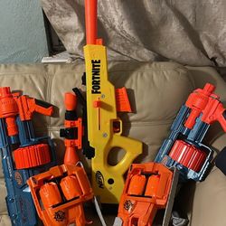 Nerf Guns 