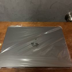 14” MacBook Pro 16gb 512gb 