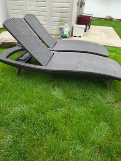 Outdoor Wicker Chaise Lounge Chairs Set of 2