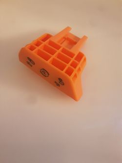 UC21883 Orange John Deere Park brake knob (40)