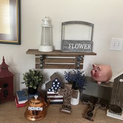 Farmhouse Accent Decor 