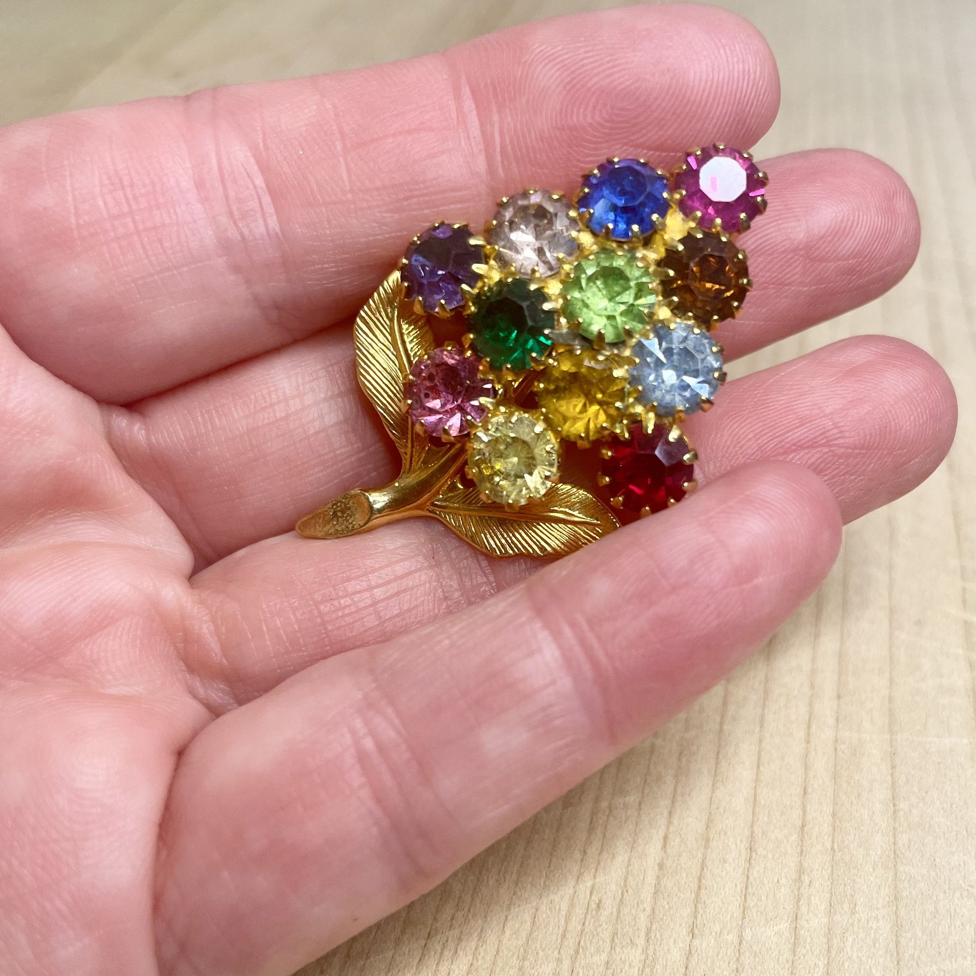 Vintage Uranium Glass Brooch