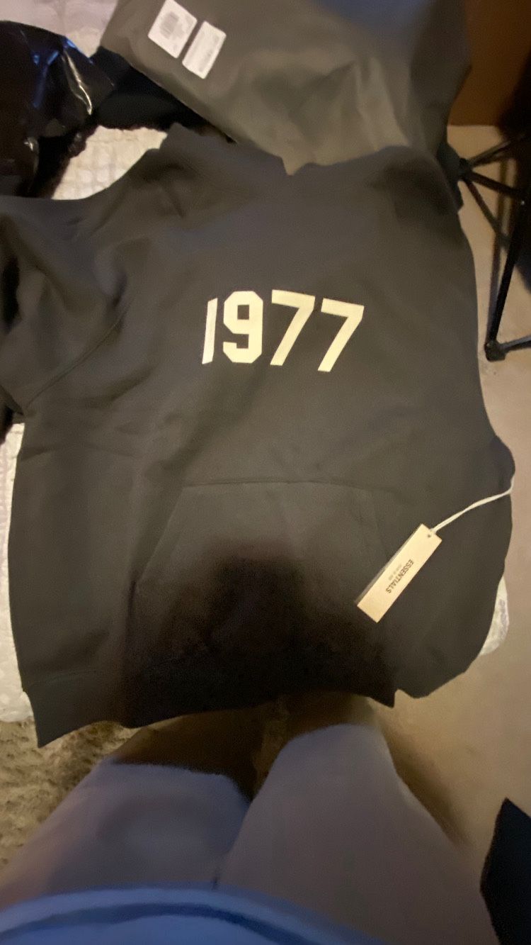 Essentials 1977  New Never Used