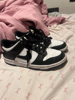 Nike dunks women’s size 8.5