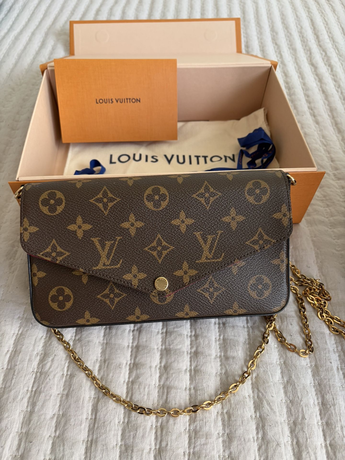 Louis Vuitton Purse