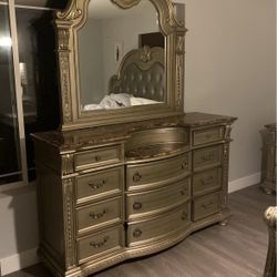 Dresser And Mirror 