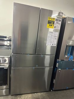 New Bosch Series 800 Stainless 4 Door Refrigerator