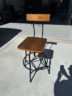 Metal Bar Stools set of 4