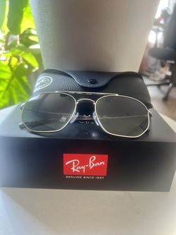 Brand new Authentic Ray-Bans Unisex Silver Frames