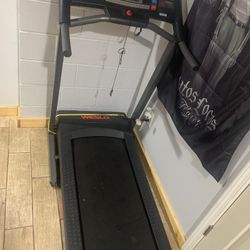 Treadmill 