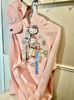 Hello Kitty hoodie And Pink LA Hat NEW.