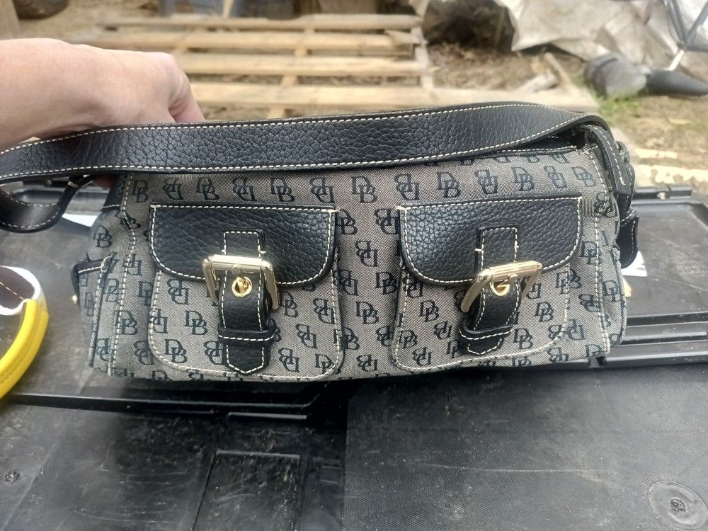Dooney And Bourke