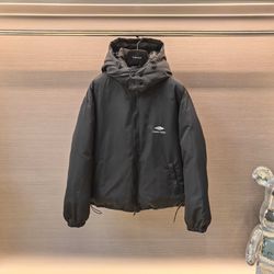 Balenciaga Men’s Winter Coat 2025 New 