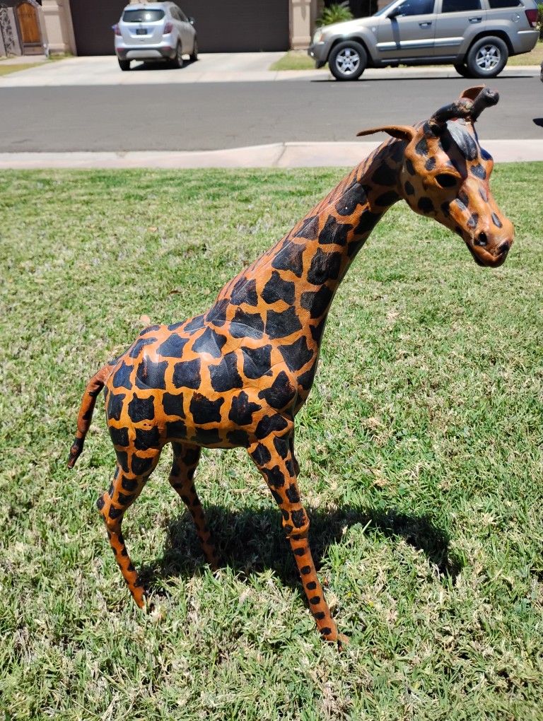 Giraffe 🦒 17 1/2 H