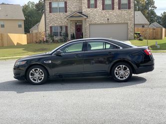 2013 Ford Taurus