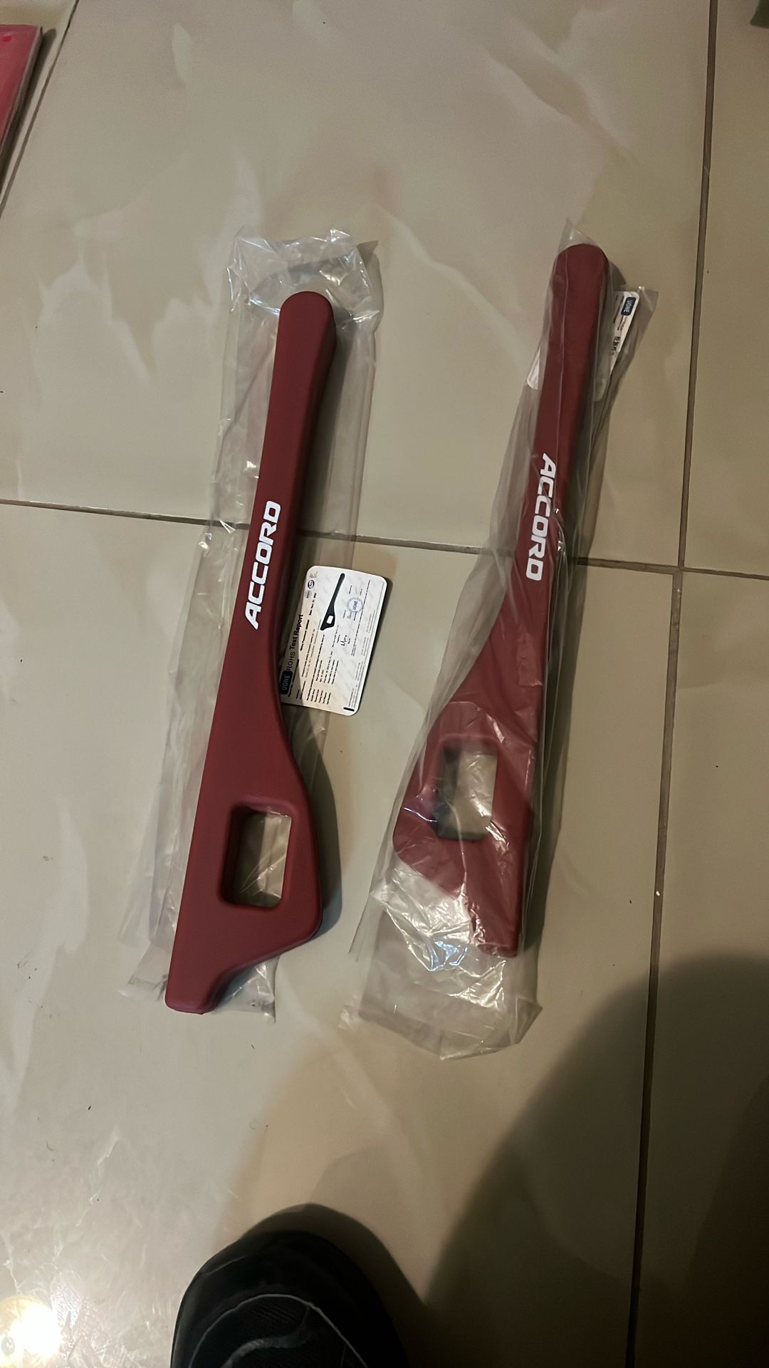 Honda Accord Seat Gap Filler ( Color Red)