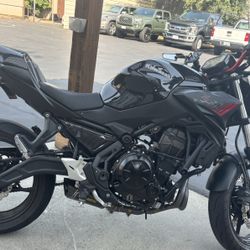 Kawasaki Z650