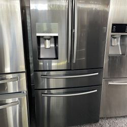 Samsung  Black Stainless Steel Counter Depth Refrigerator 
