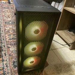 Great Mid End Gaming PC, Runs Everything Great