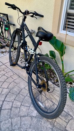 Shimano 29 inch 7 speed bike